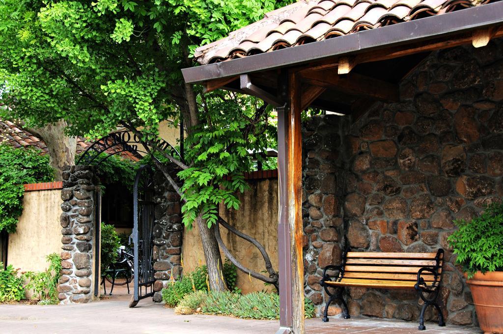 Rancho Caymus Inn Rutherford Екстер'єр фото